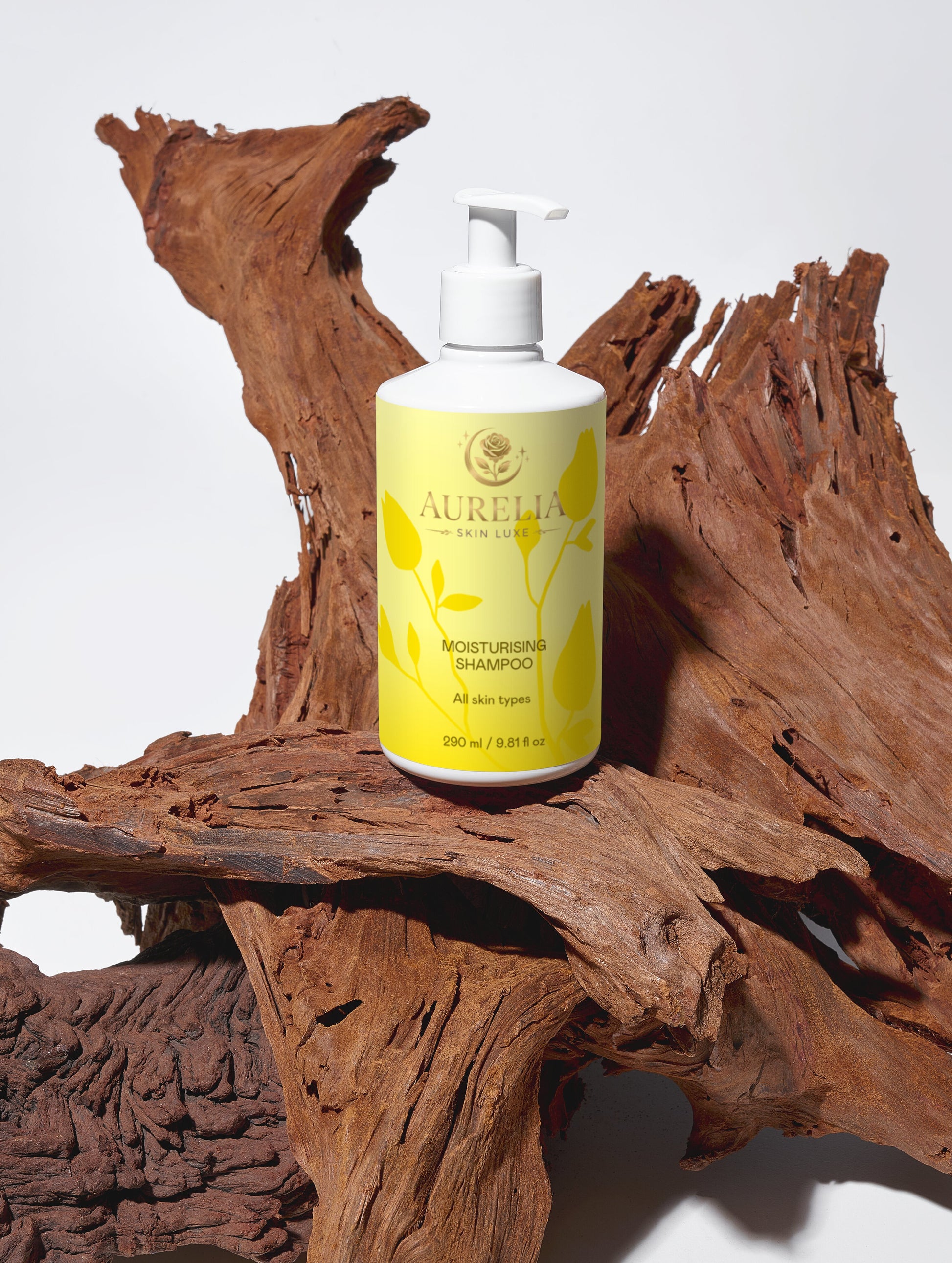 FruSi moisturizing conditioner bottle on a wooden surface