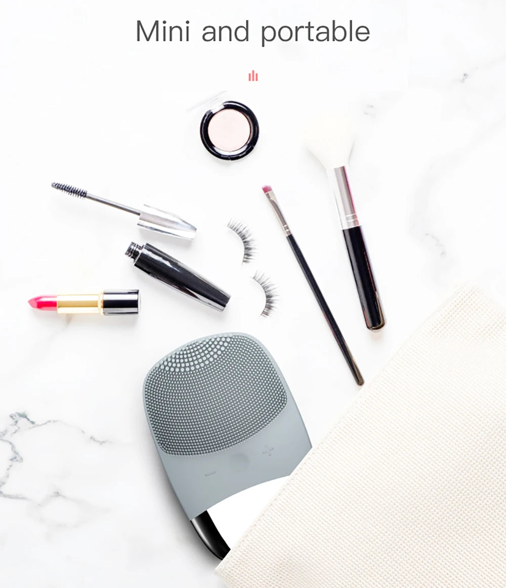 Mini Sonic Electric Facial Cleansing Brush – IPX7 Waterproof, Deep Pore Cleansing & Exfoliating Massager