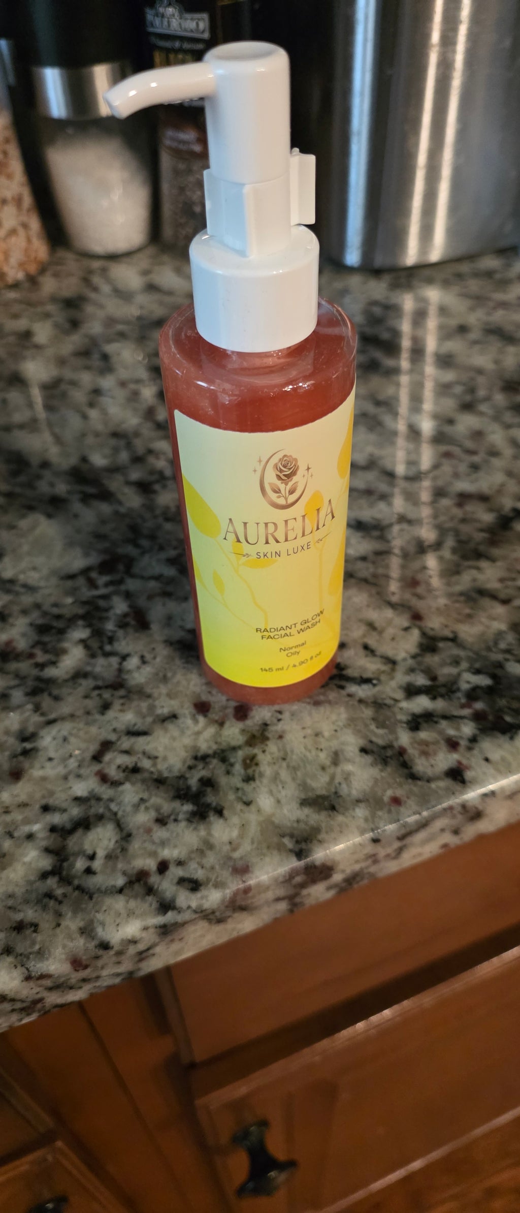 Radiant Glow Facial Wash